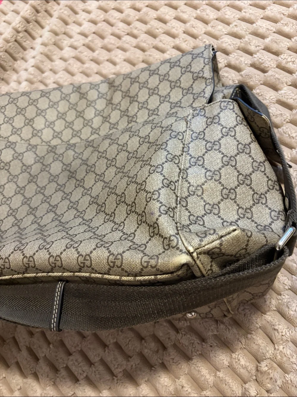 Gucci Beige GG Supreme Messenger Bag with Brown Trim